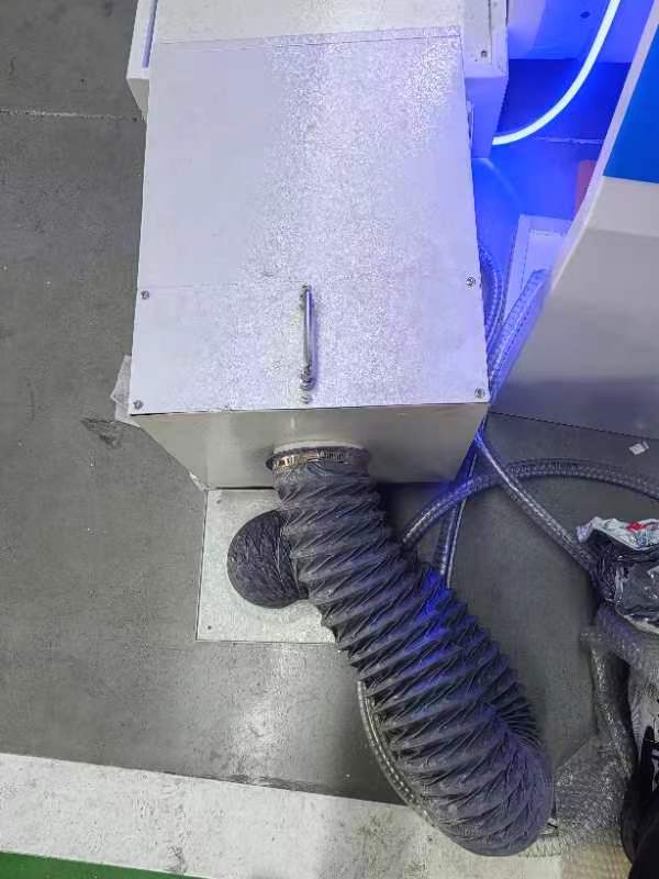 加工中心油水和油雾收集器的作用
